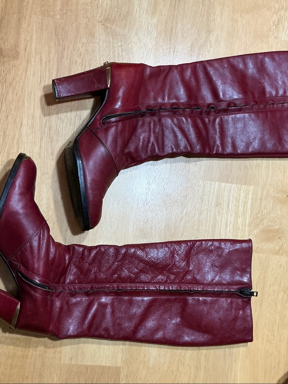 Etienne Aigner Burgundy Leather Mid-Calf Block Heel Boots - Picture 7 of 8